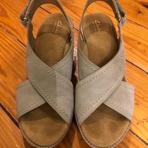Clark’s Womens Tulip Sandals